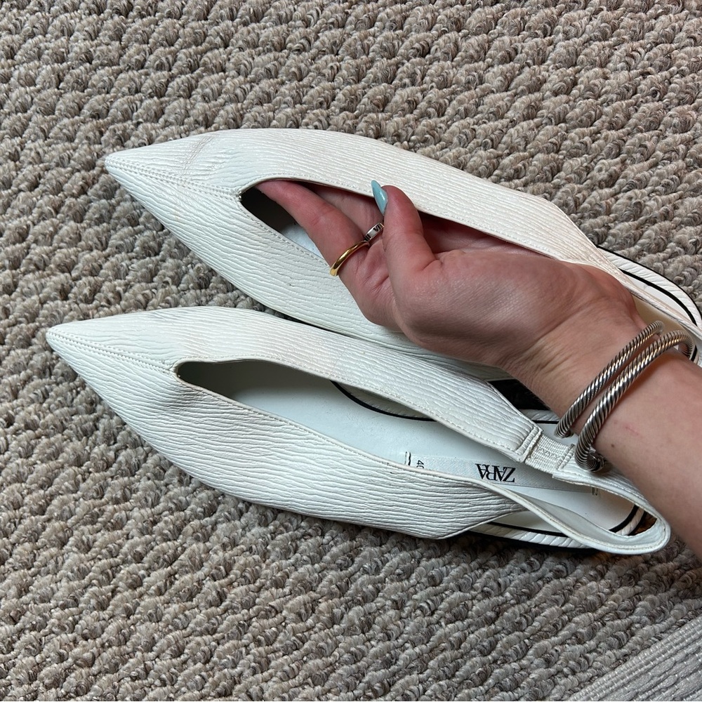 Zara White Pointed Toe Flats